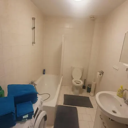 Monteur 8 Apartman Pirmasens